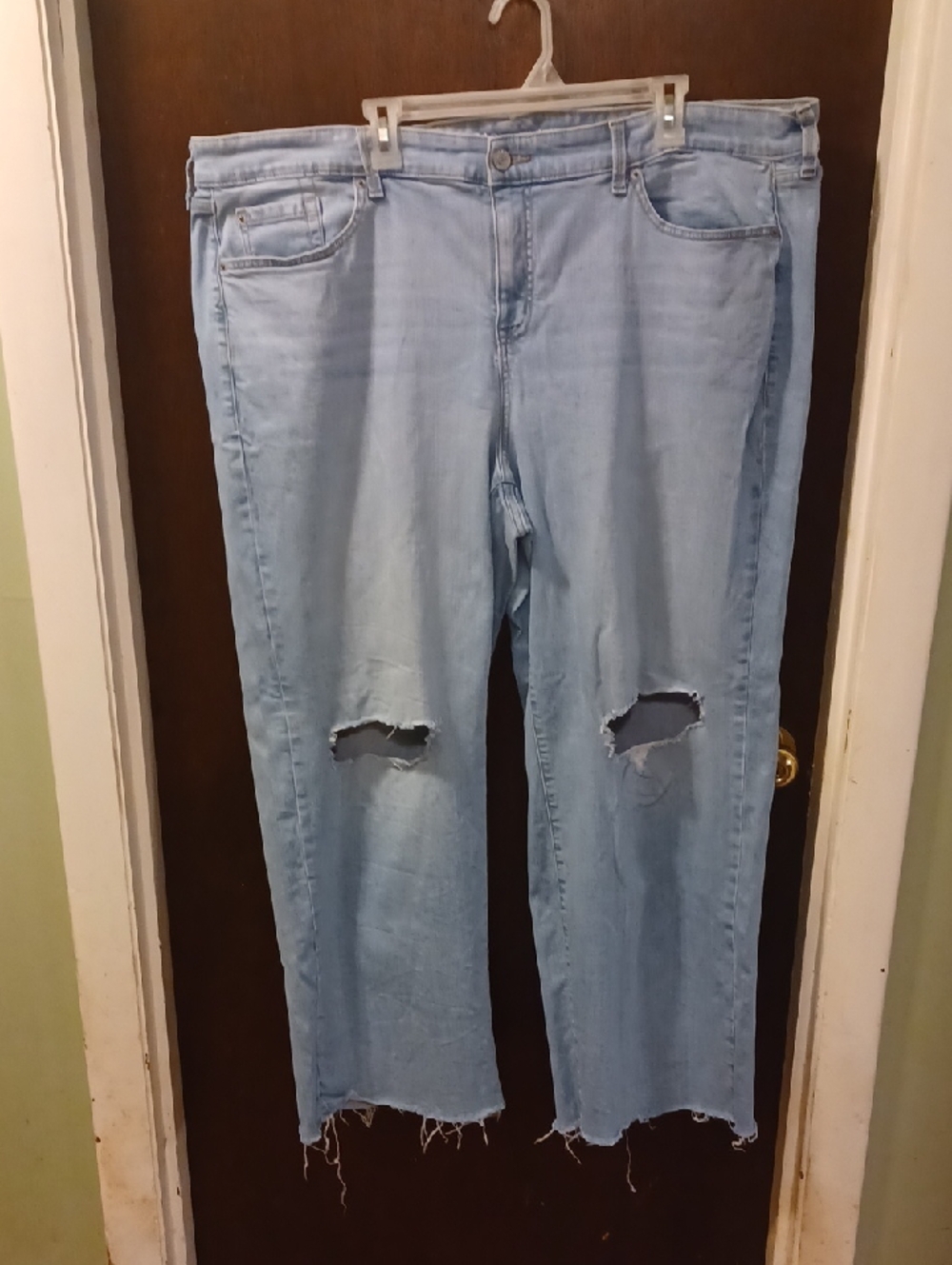 Torrid Distressed Light BlueWide Leg Vintage Stretch Jeans Size 22R